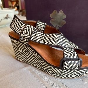 NIB Lucky Brand Koko platform sandals in woven raffia black white Size 9.5M